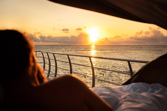 2-Day Great Barrier Reef: Reefsleep Experience - The Crowd Drops Off, and the Reef Changes Mood
