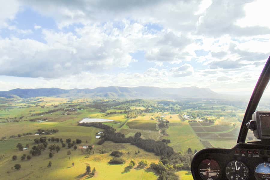 20 Minute Helicopter Scenic Flight Hunter Valley - What the Pilot, Safety Brief, and Headsets Mean for Your Comfort