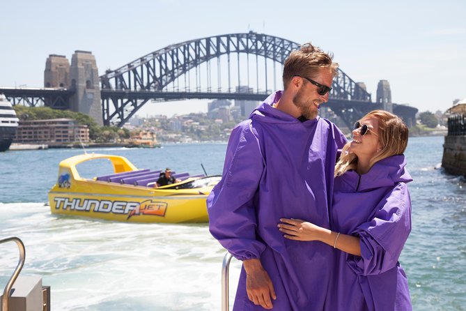 30-Minute Sydney Harbour Jet Boat Ride on Thunder Twist - Gear and Belongings: Ponchos, Lockers, and the Dry-Clothes Strategy