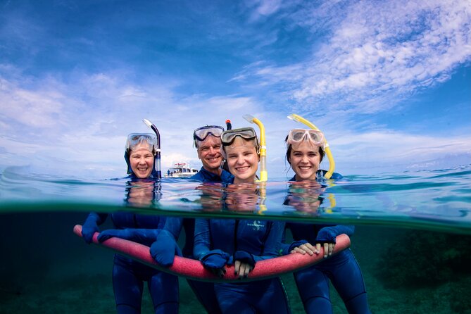ABC Reef Safaris - Food and breaks: deli-style lunch plus hot drinks with special diets