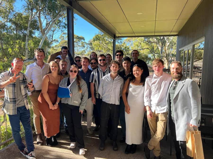 Adelaide: Barossa Premium Wine Tasting tour & Winery Lunch - Tanunda break: 30 minutes to breathe, snack, and plan your next move