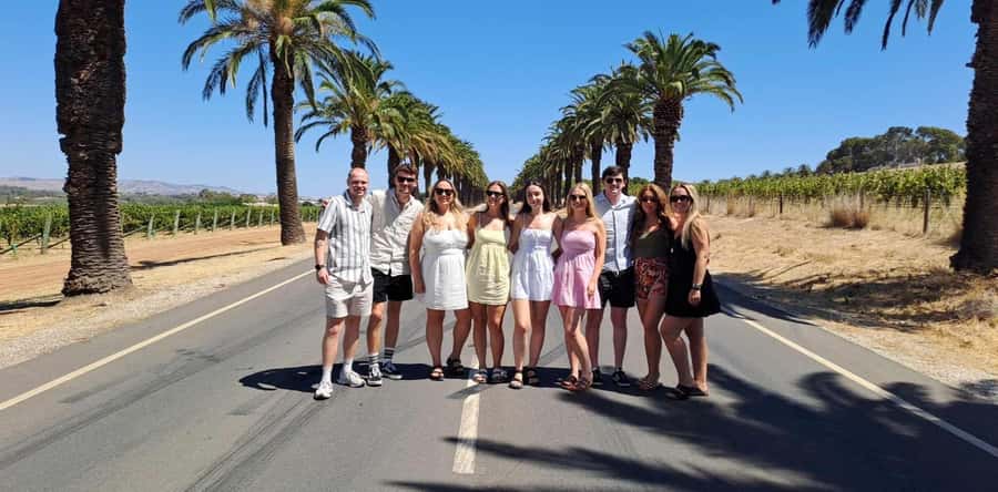 Adelaide: Barossa Premium Wine Tasting tour & Winery Lunch - Adelaide Hills morning drive, plus quick stops that break up the day