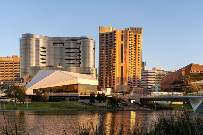 Adelaide City Highlights Tour - Start Smart in Adelaide, Franklin St meeting point and 9:15 am timing
