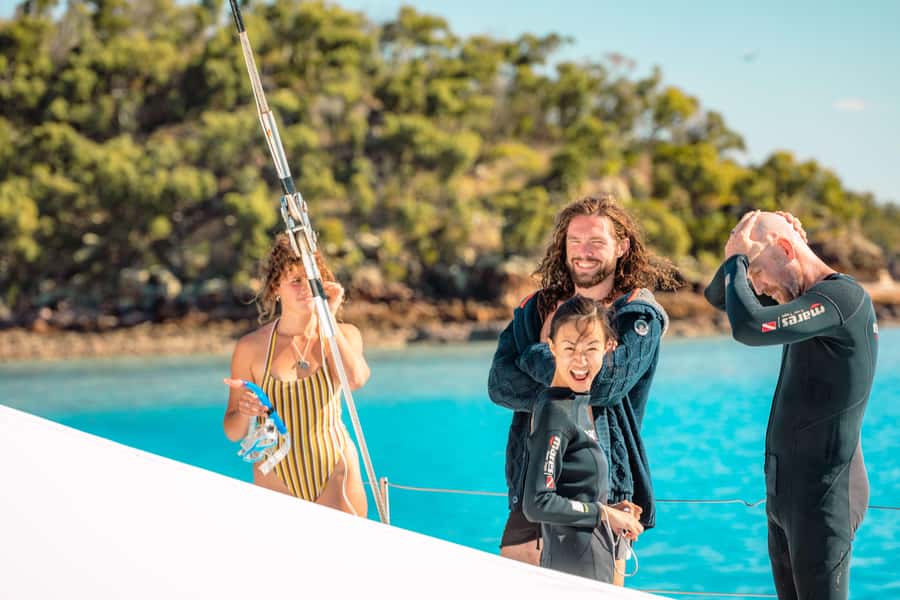 Airlie Beach: 2-Day Whitsunday Islands Sailing Snorkel Tour - Night skies, blue underwater lights, and sleeping under the stars