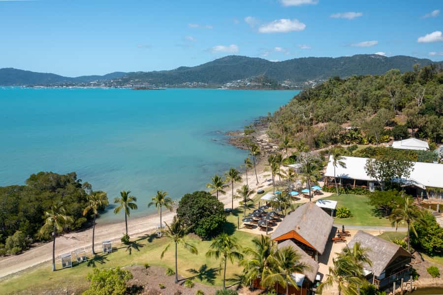 Airlie Beach: Cedar Creek Falls & Northerlies Beach Day Trip - Red Cat Adventures meeting point, and the practical checklist