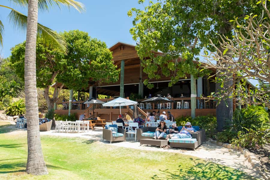 Airlie Beach: Cedar Creek Falls & Northerlies Beach Day Trip - Comfort rules and what not to bring
