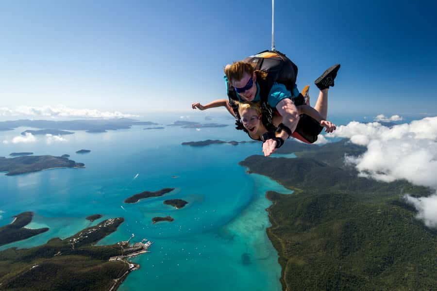 Airlie Beach: Tandem Skydive over the Whitsundays - Quick takeaways before you jump