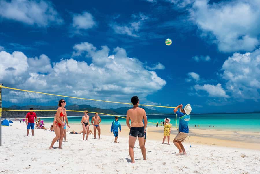 Airlie Beach: Whitehaven Beach Cruise and Hill Inlet - What to bring: the stuff that makes Whitehaven comfortable