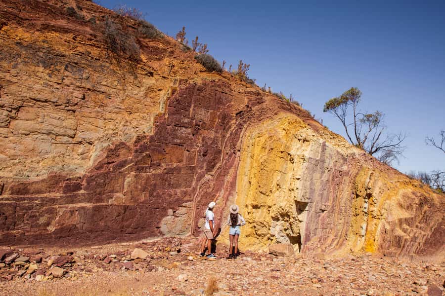 Alice Springs: West MacDonnell Ranges Day Tour with Lunch - MacDonnell Ranges Scenic Drives: Short Stops That Actually Matter