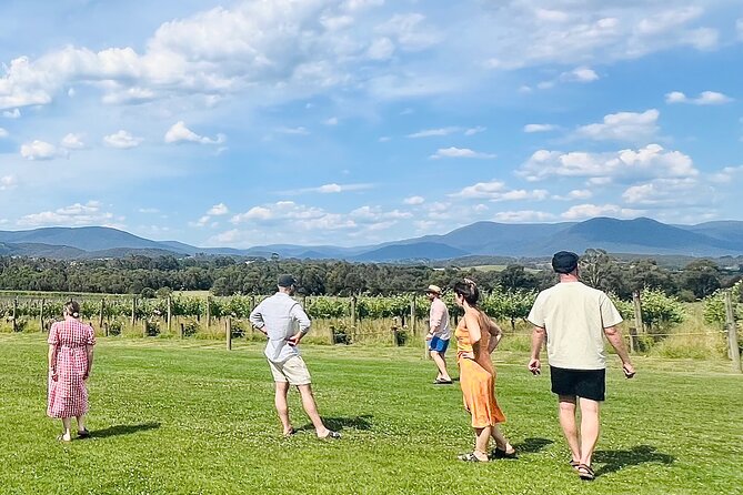 Amazing Yarra Valley Wine Tour + Chocolate, Farm Fresh, Gin - Gin distillery flight options: Stag Lane vs Four Pillars