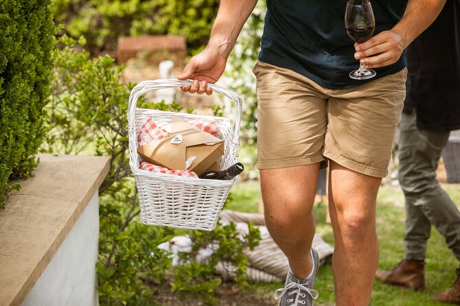 Audrey Wilkinson Vineyard: Picnic with Wine Masterclass Tasting - Small risks and how to avoid a letdown