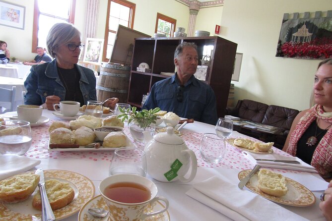 Big Red Full Day Private Tour - Angaston: artisans, country-town charm, and a first tasting
