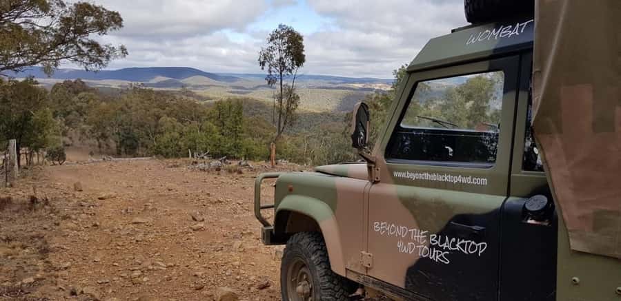 Blue Mountains 3 Hour Army Truck Adventures - The guide effect: clear explanations and careful driving