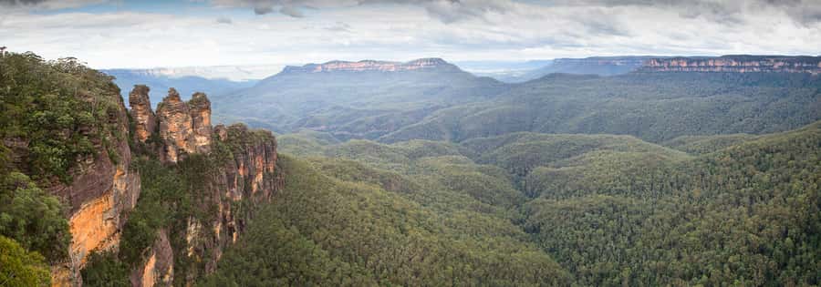 Blue Mountains: Aboriginal Experience Day Tour from Sydney - Welcome the Country, then a walk with real meaning