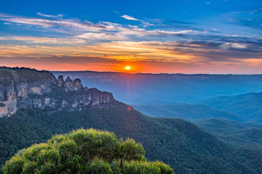 Blue Mountains Tour with Scenic World, Zoo&Bilingual Driver - Lincoln’s Rock and the optional river cruise back to Sydney