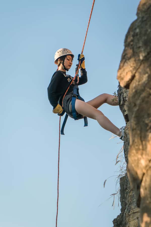 Brisbane: Abseiling at Kangaroo Point Cliffs - The views: river traffic and skyline from a hanging viewpoint