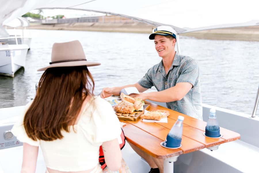 Brisbane: Electric Picnic Boat Rental from Breakfast Creek - Key things to know before you captain your picnic boat