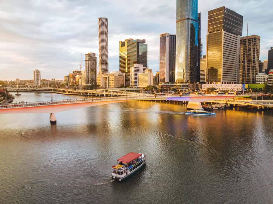 Brisbane: Midday 1.5-Hour Sightseeing Cruise 12.30pm-2.00pm - The onboard bar, coffee service, and practical comforts