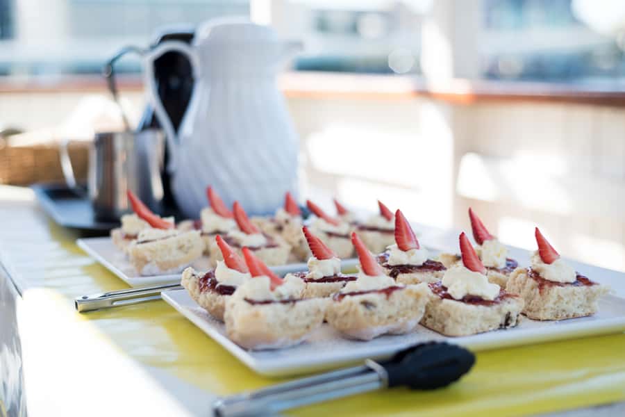 Brisbane: Morning Sightseeing Cruise: 10:30am-12pm (90min) - Morning tea, scones, and the onboard bar that keeps it flexible