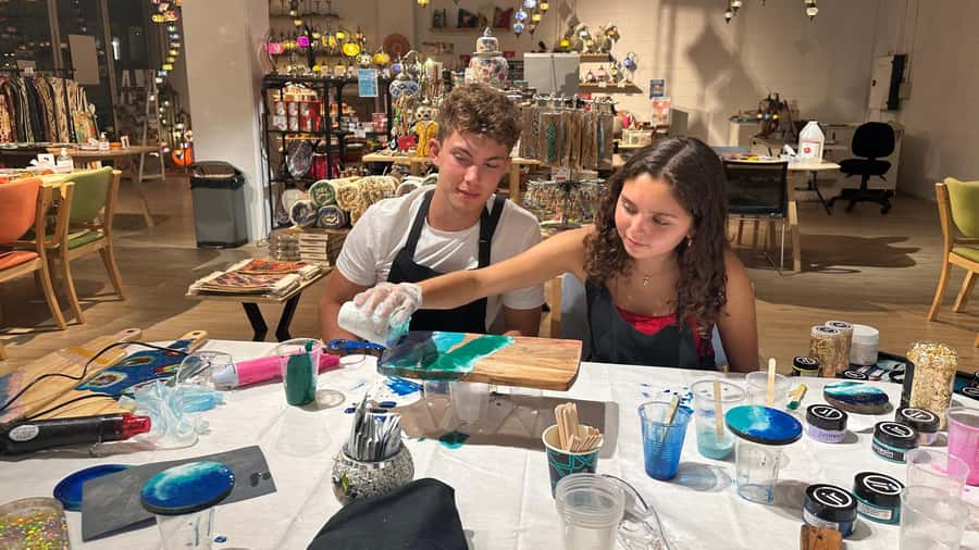 Brisbane: Resin Art Classes - Cheeseboards & Coasters - Practical watch-outs before you go