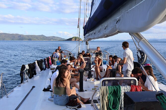 British Defender 3D2N Whitsunday Snorkelling Sailing Adventure - Day 2: A Full Day Outdoors That Adapts to Tide and Weather