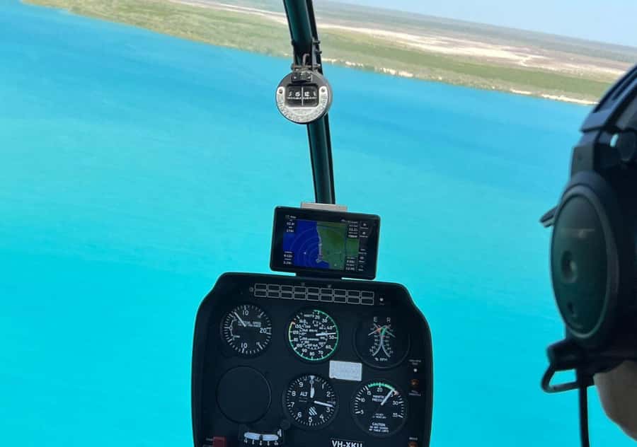Broome: 30-Minute Scenic Helicopter Flight - Spotting Marine Life Over Shallow Reefs (With Pilot Help and Headsets)
