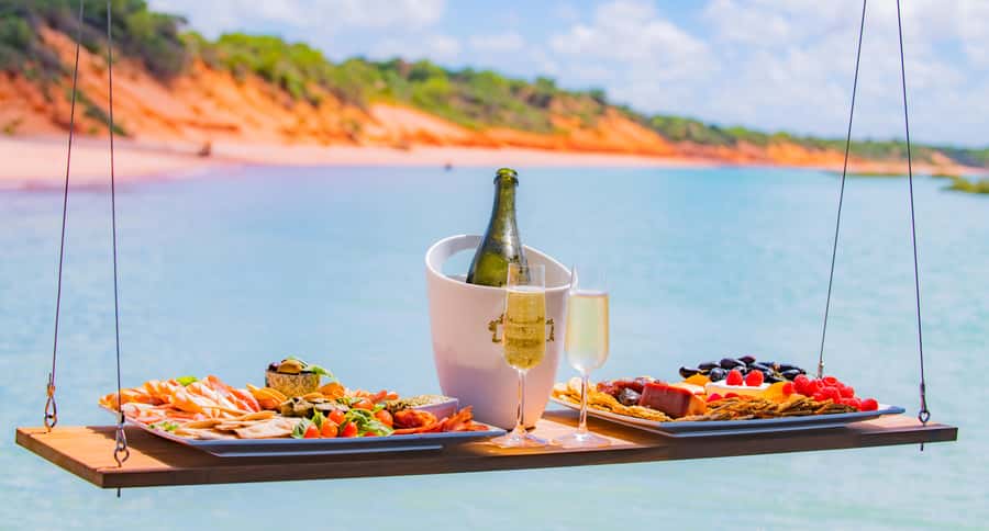 BROOME: DINOSAUR ADVENTURE CRUISE - With Tapas and Cocktail - Roebuck Bay kickoff: drinks, coffee, and a quick safety reset