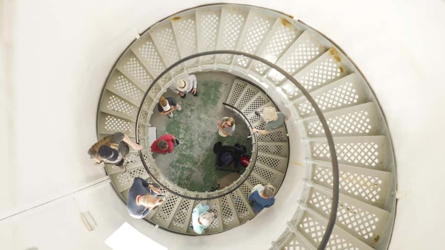 Bruny Island: Cape Bruny Lighthouse Tour - Who this tour fits best