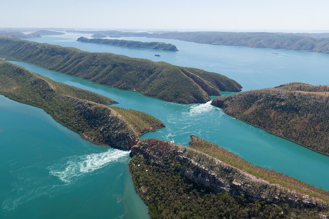 Buccaneer Explorer - Dry Season - Cygnet Bay Pearl Farm and Cape Leveque red cliffs