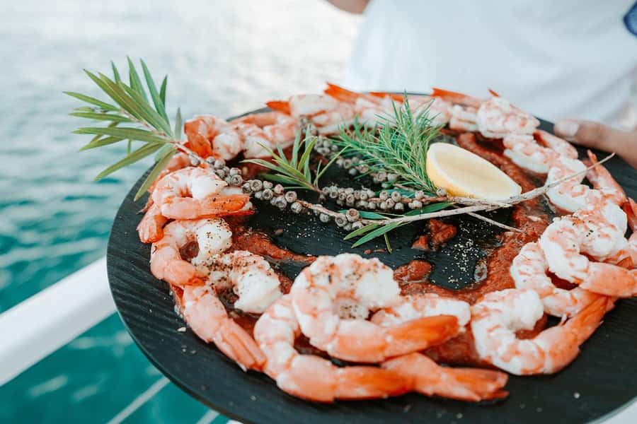Bushtucker Cultural Cruise - The 5-course Native Canape Menu: tasting across native ingredients