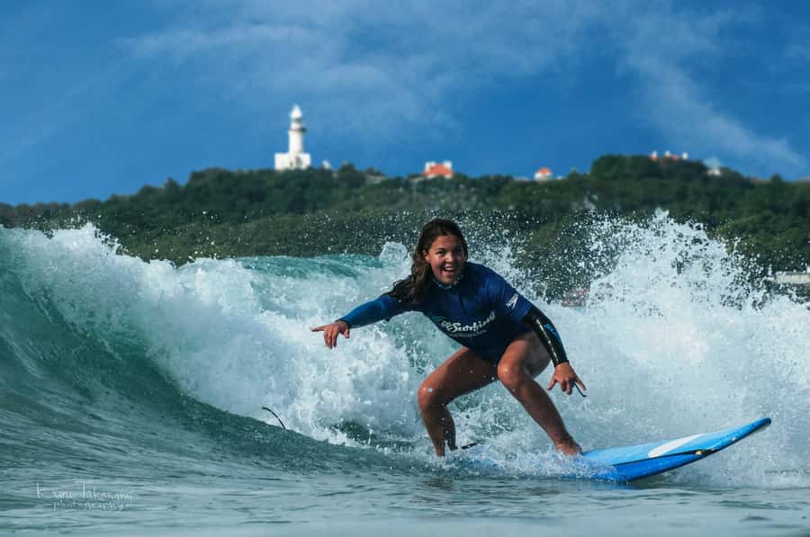 Byron Bay: 2-Hour Small Group Surf Lesson - Getting to the lesson at the Lets Go Surfing desk in Byron