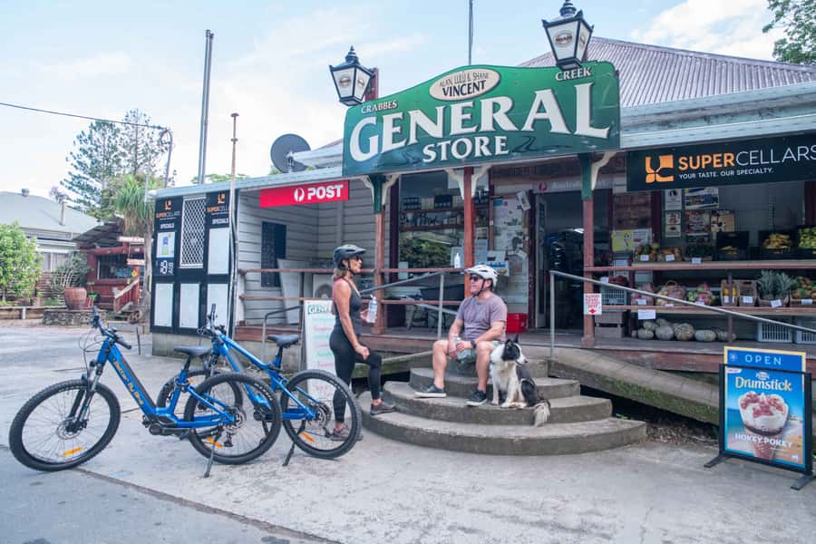 Byron Bay: Northern Rivers Rail Trail E-Bike Hire & Shuttle - The tunnel and glow worms: why the included bike light matters