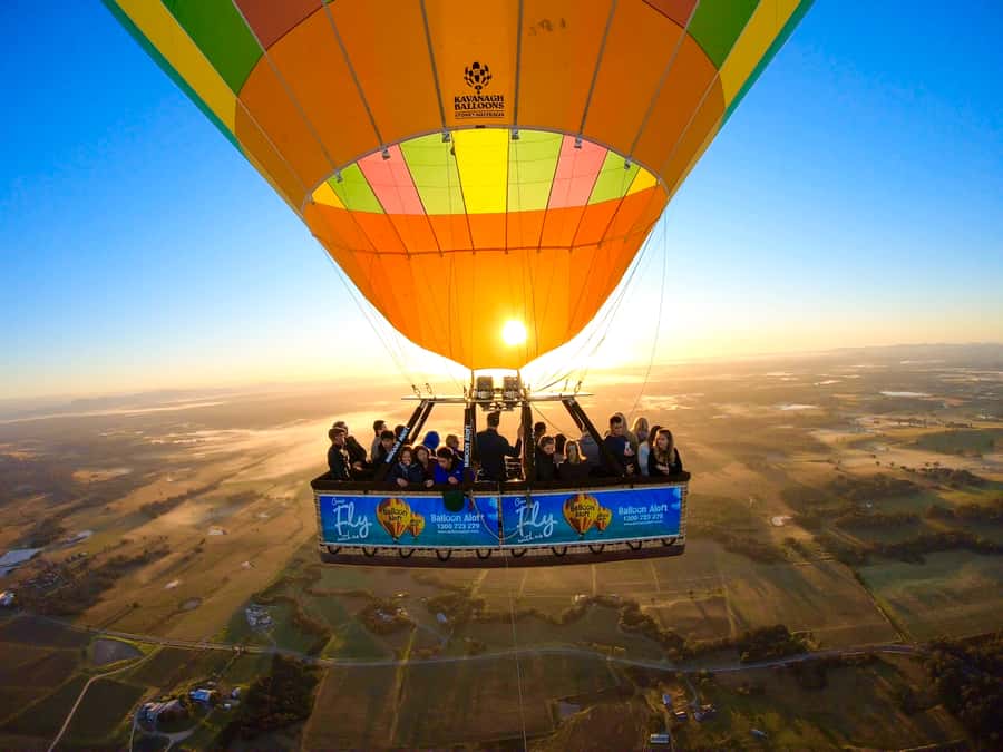 Byron Bay: Sunrise Hot Air Balloon Flight with Breakfast - Byron Bay at First Light, From the Sky