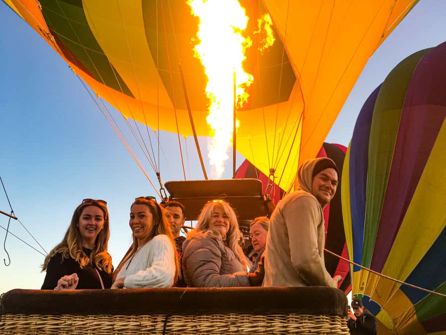 Byron Bay: Sunrise Hot Air Balloon Flight with Breakfast - The Balloon Ride Itself, 2000 Feet of Perspective