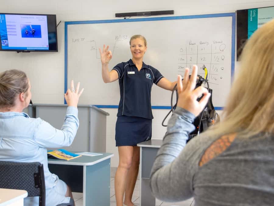 Cairns: 4-Day PADI Open Water Course - Cairns and the Great Barrier Reef: why this setup fits beginners