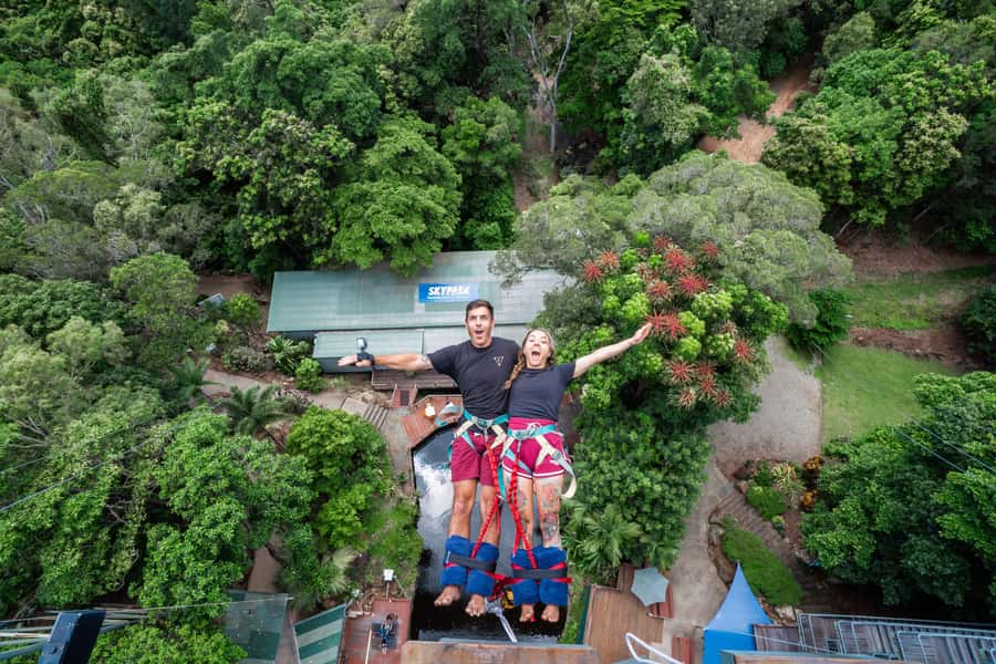 Cairns: Bungy Jump & Giant Swing Combo - Getting there: hotel pickup and the short session rhythm