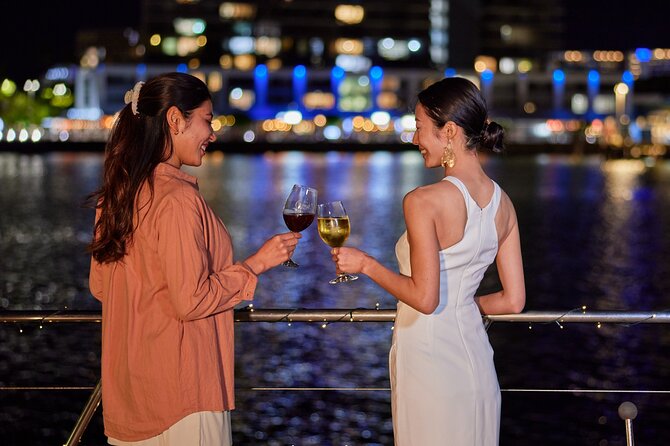 Cairns Catamaran Harbour and Dinner Cruise - Key things to know before you go