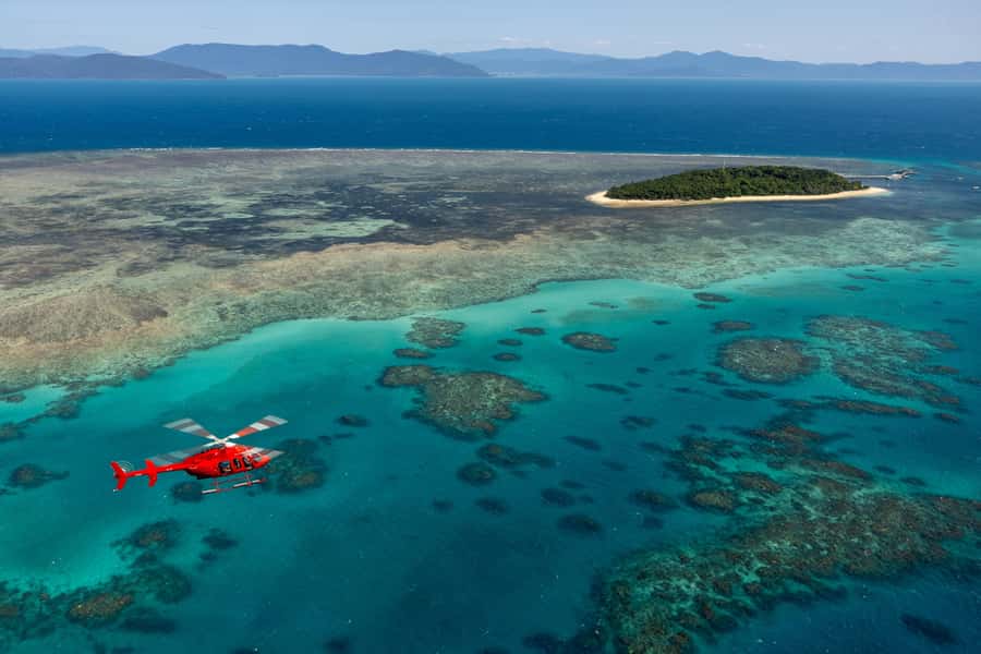 Cairns: Great Barrier Reef 30-Minute Helicopter Flight - The Route That Makes the Reef “Make Sense” (Green Island, Arlington Reef, Vlasoff, Upolu Sand Cay)