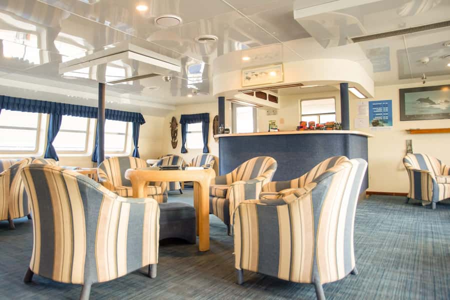 Cairns: Great Barrier Reef Overnight Snorkelling Boat Trip - OceanQuest and SeaQuest: how the liveaboard keeps you reef-focused