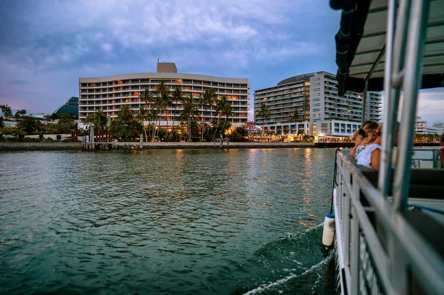 Cairns: Sunset River Cruise with Snack and Drinks - Drinks and snacks: the small upgrade that makes it feel like an evening out