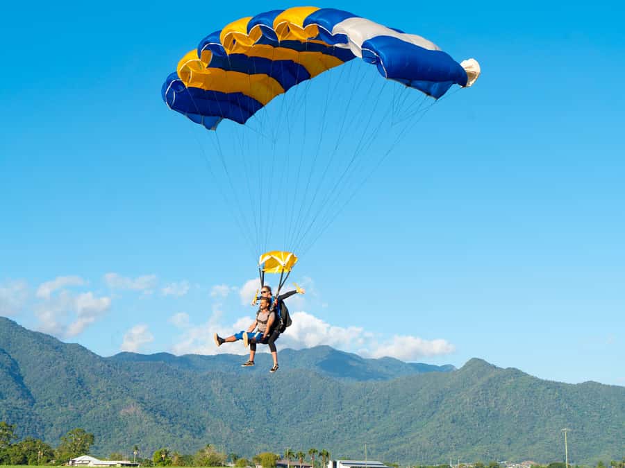 Cairns: Tandem Skydive Experience - Key highlights worth booking for