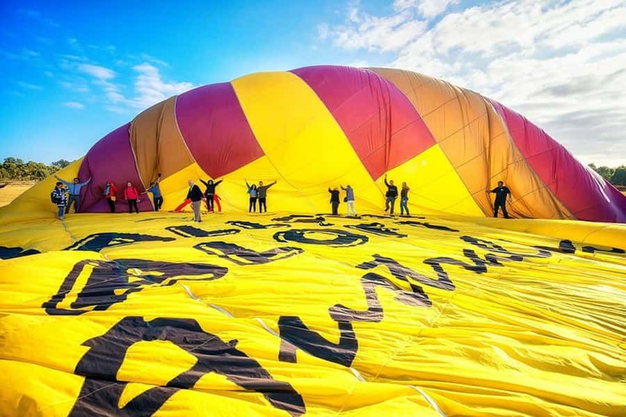 Camden Valley: Sunrise Hot Air Balloon Flight With Breakfast - The $261 Price Tag: What It Costs, and Why It Can Still Be Good Value