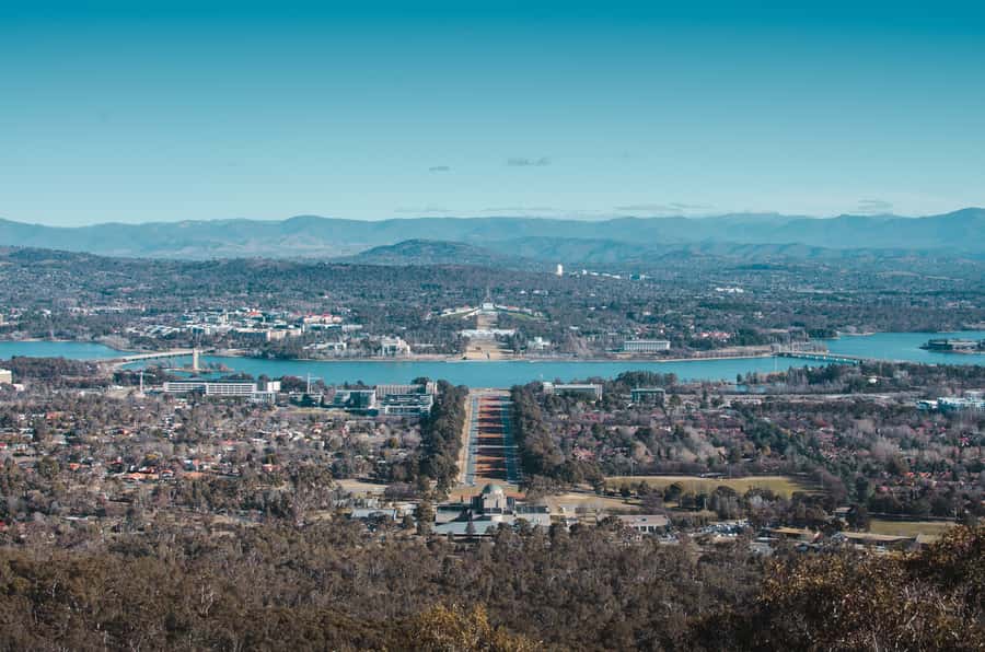 Canberra: City Highlights Day Tour with Entrance Fees - Mount Ainslie Lookout and Duntroon drive: the view that explains the city