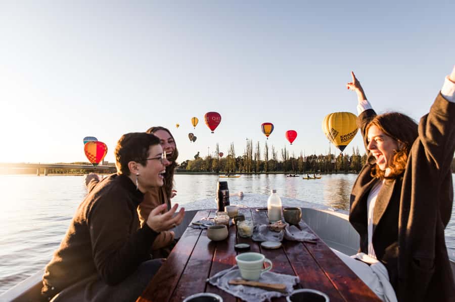 Canberra: Electric Picnic Boat Rental - Your 1 to 3 hour plan: seeing Parliament House, the National Gallery, and ANU