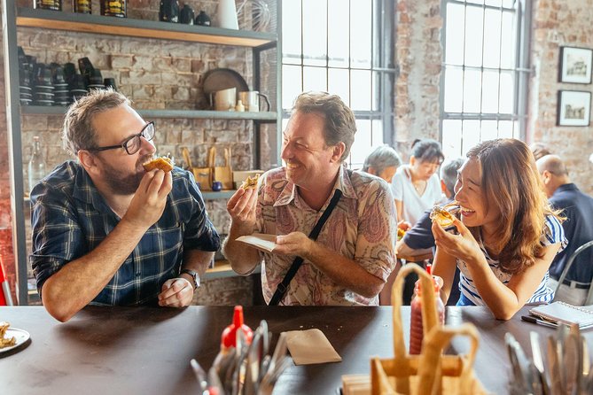 Chef-Led Hunter Valley Gourmet Food and Wine Day Tour from Sydney - The route back through Sydney landmarks