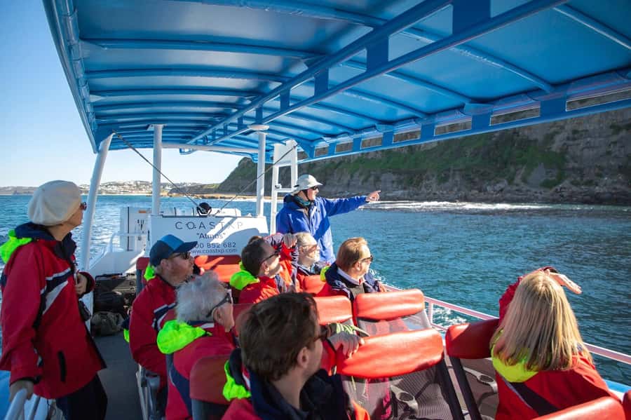 Coastal 2.5-hour Adventure Boat Tour from Newcastle - Newcastle Harbour Angles, World War Two Forts, and Surfing Coast Views