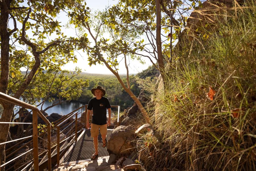 Darwin: Katherine Two Gorge Cruise Edith Falls Full Day Tour - The Stuart Highway ride: Adelaide River and Pine Creek breaks