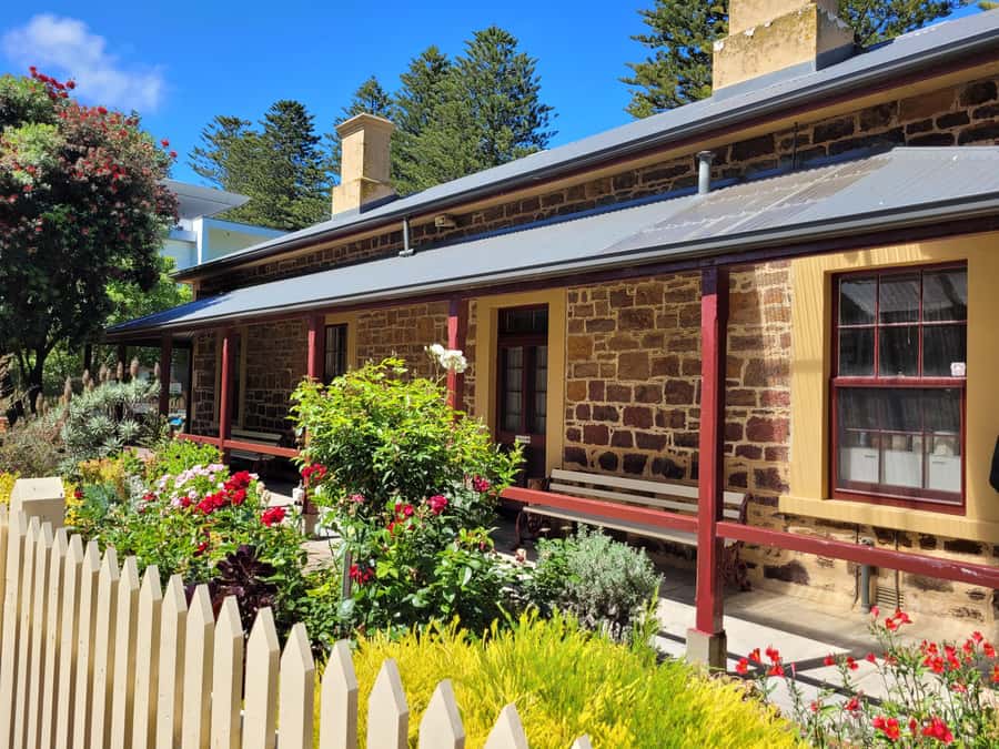 Discover Victor Harbor Guided Walking Tour - Newland Memorial Church and Church Hall, Settlers Face Reality