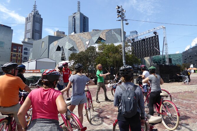 Electric Bike Tour of Melbourne - Getting started at Blue Tongue Bikes in Batman Park