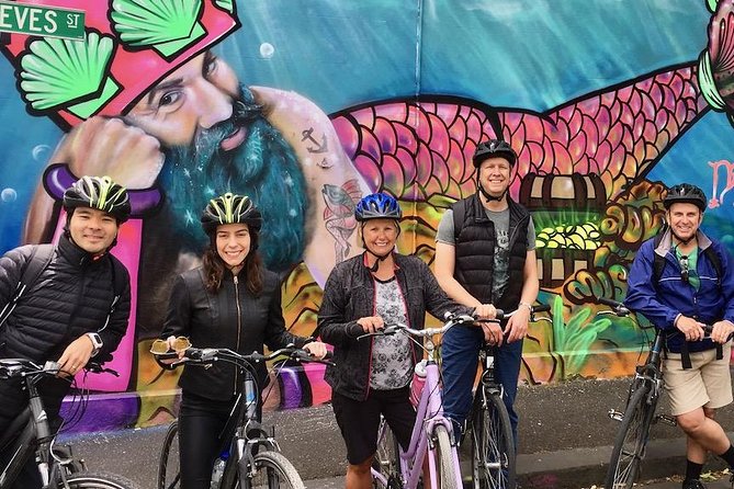 Famous Melbourne City Bike Tour - How This Bike Tour Fits Melbourne’s Layout (and Your Day)